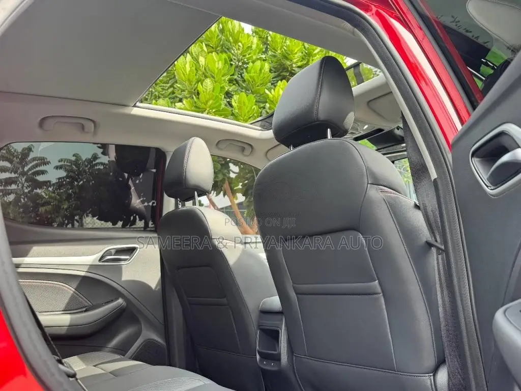 MG ZS 2025 SUV (Used)