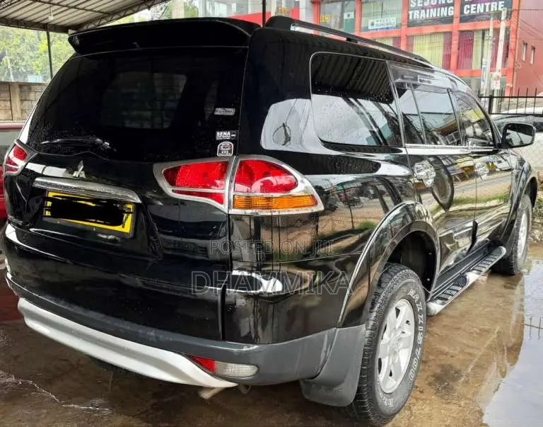Mitsubishi Montero Sport 2012 SUV (Used)