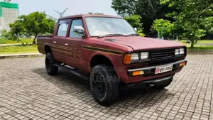 Nissan Double 4x4 1985 Pickup (Used)