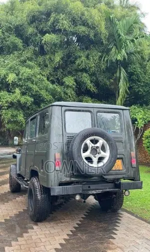 Mitsubishi 4DR5 J30 4WD 1980 SUV (Used)