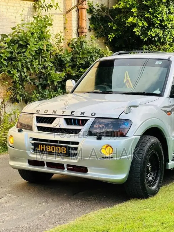 Mitsubishi Montero 2001 SUV (Used)