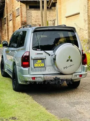 Mitsubishi Montero 2001 SUV (Used)