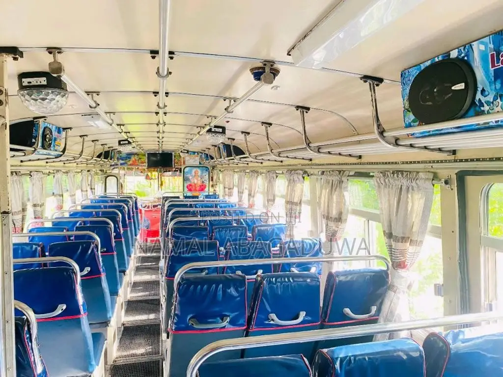 Ashok-Leyland Leyland 2013 Bus (Used)