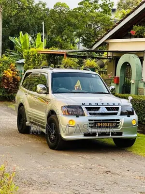 Mitsubishi Montero 2001 SUV (Used)