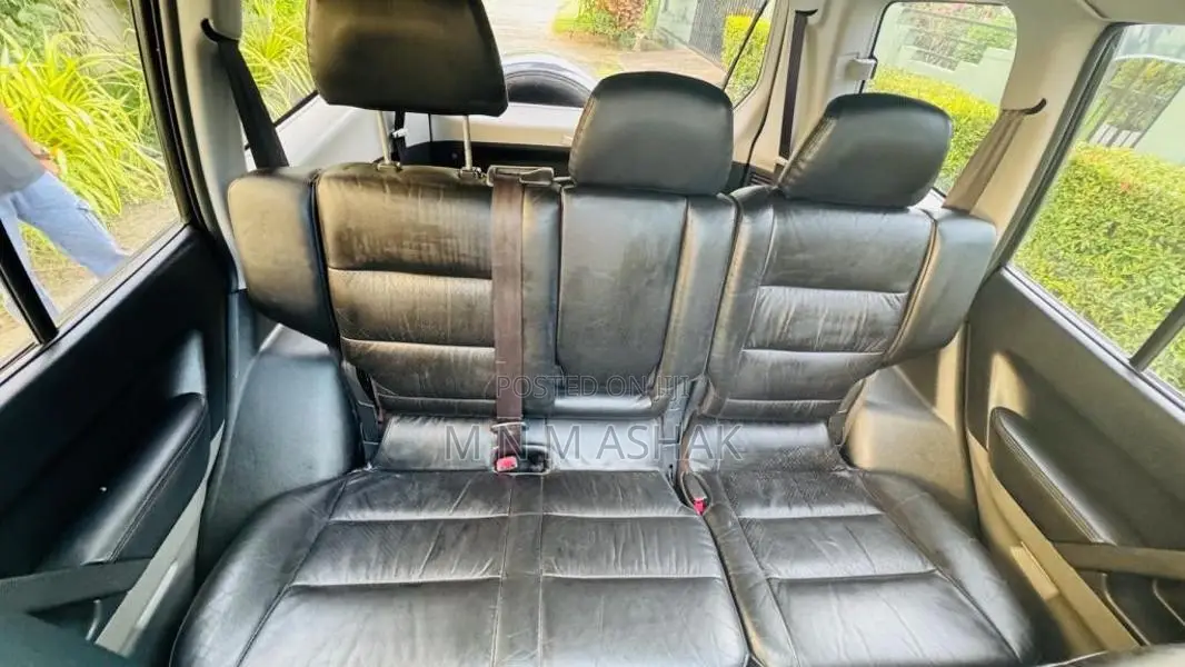 Mitsubishi Montero 2001 SUV (Used)