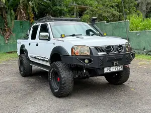 Nissan D22 4WD Cab 2008 Pickup (Used)