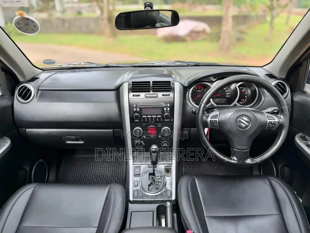 Suzuki Grand Vitara 2010 SUV (Used)