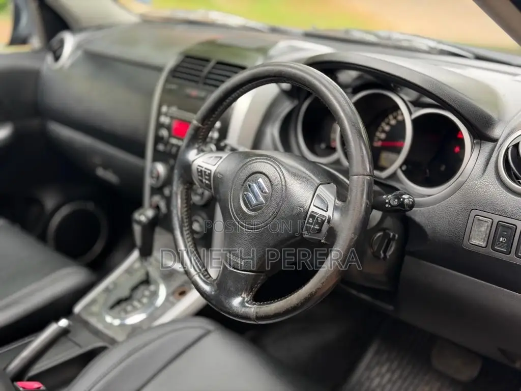 Suzuki Grand Vitara 2010 SUV (Used)