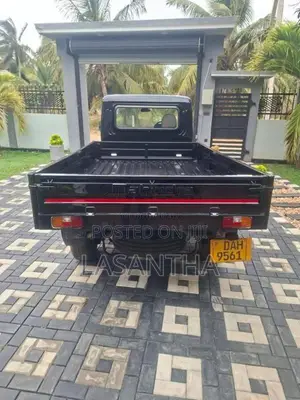 Mahindra Bolero Maxi Truck 2024 Pickup (Used)