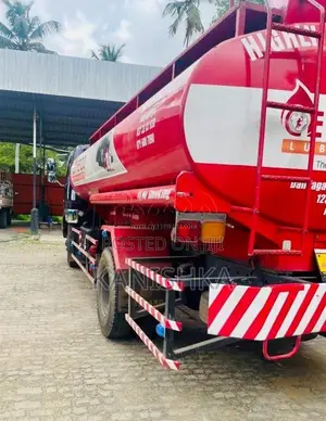 Mitsubishi Fighter 1987 Lorry (Used)