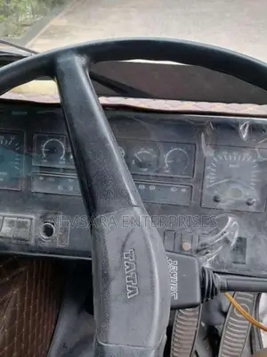 Tata 2516 2012 Heavy-Duty (Used)