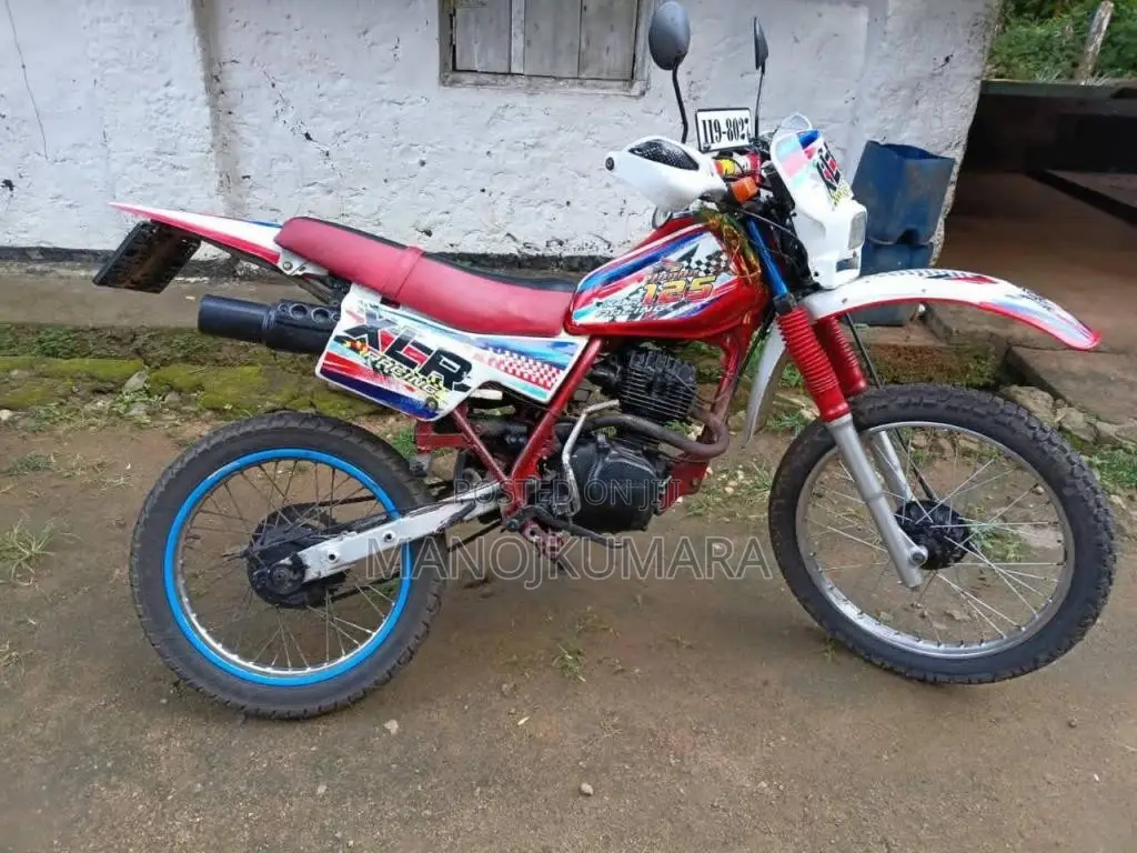 Honda Slr 1984 Motorbike (Used)