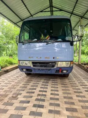 Mitsubishi Rosa 2012 Bus (Used)