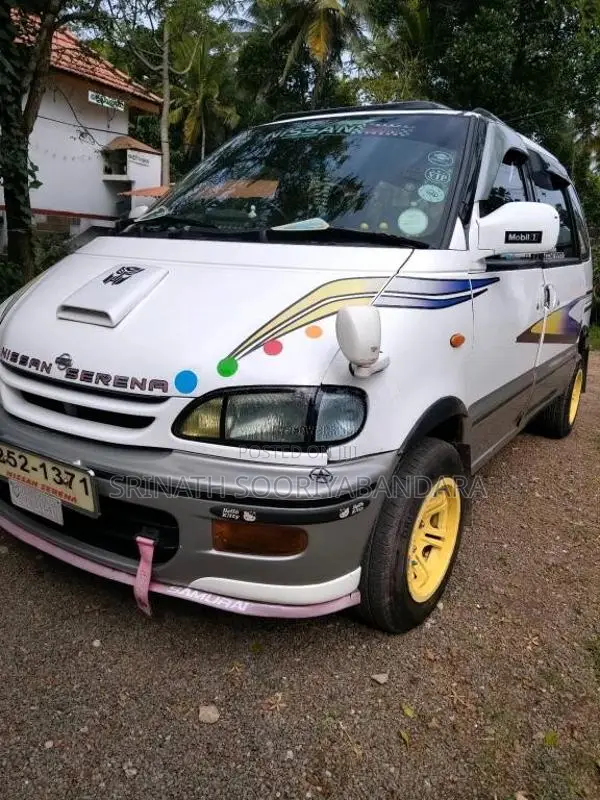 Nissan Serena 1997 Van (Used)