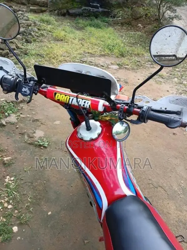 Honda Slr 1984 Motorbike (Used)