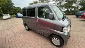 Nissan Clipper 2012 Van (Used)