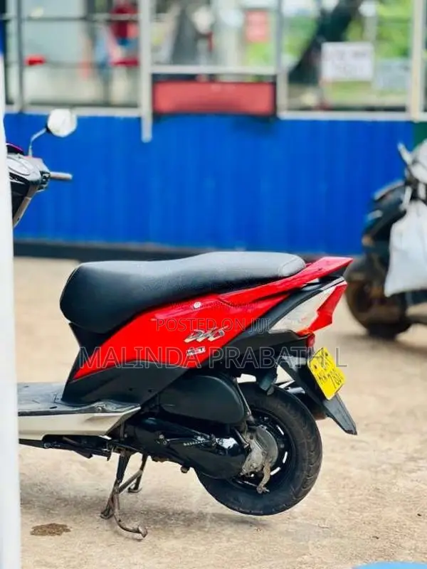 Honda Dio 2014 Motorbike (Used)