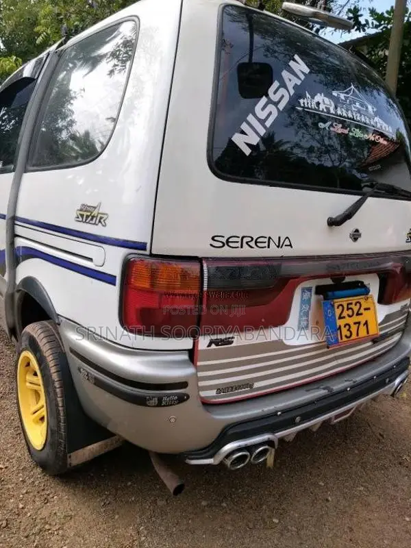 Nissan Serena 1997 Van (Used)