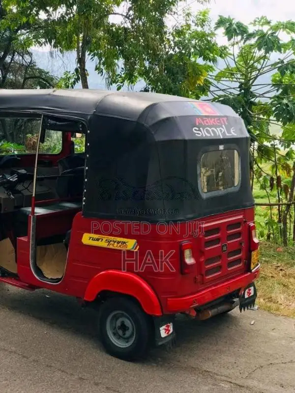 Bajaj RE 4 Stroke 2015 Three Wheel (Used)