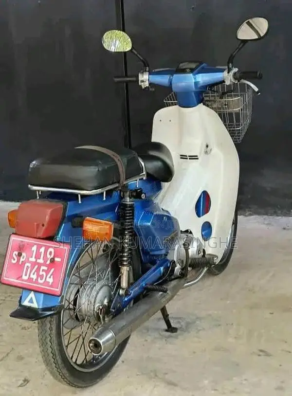 Honda Super Cub 1998 Motorbike (Used)