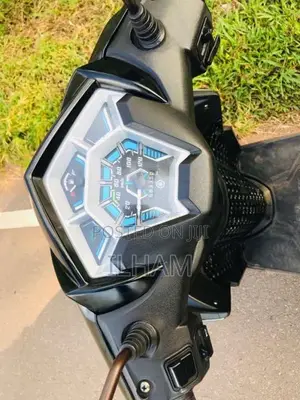 Yamaha ZR 2017 Motorbike (Used)