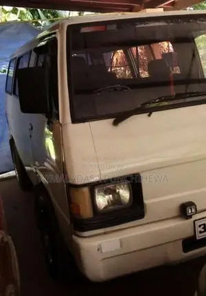 Mitsubishi L300 1980 Van (Used)