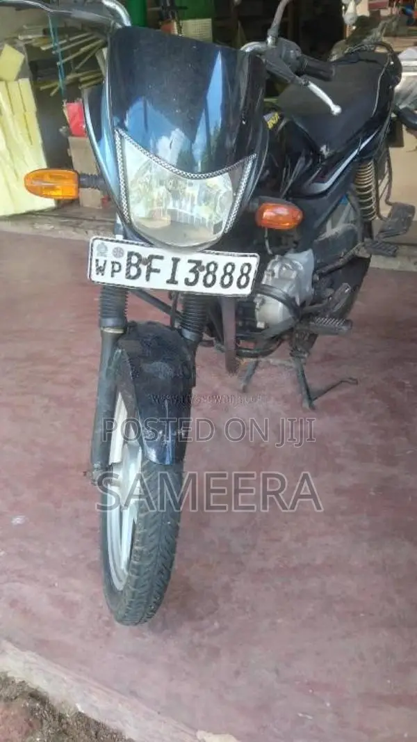 Bajaj Platina 100es 2017 Motorbike (Used)