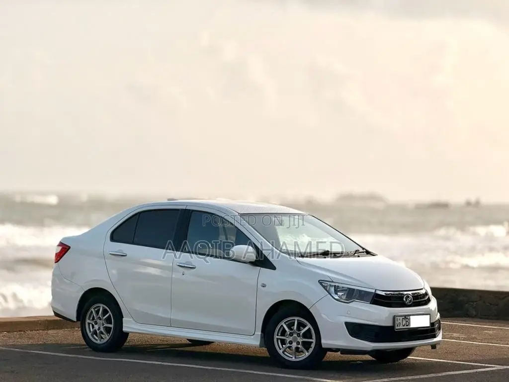 Perodua Bezza 2018 Car (Used)