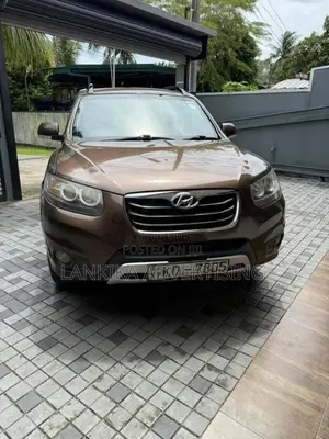 Hyundai Santa Fe 2011 SUV (Used)