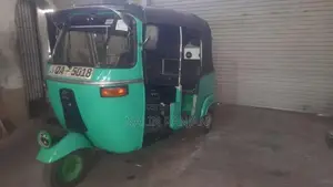 Bajaj RE 2 Stroke 2005 Three Wheel (Used)