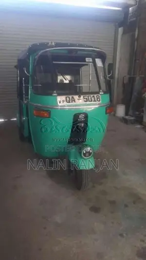 Bajaj RE 2 Stroke 2005 Three Wheel (Used)