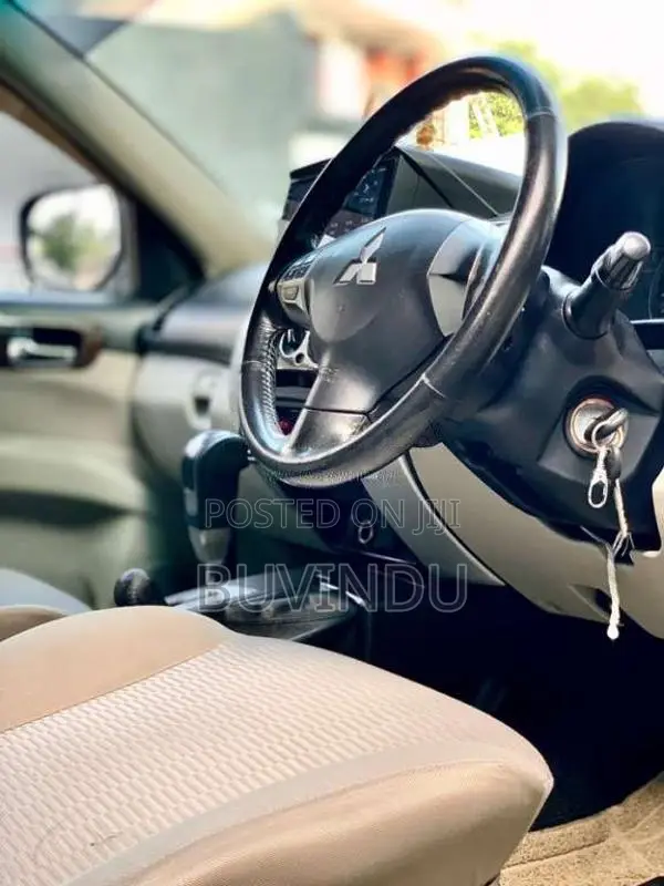Mitsubishi Montero Sport 2011 SUV (Used)