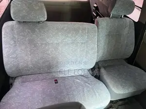 Toyota Noah KR41 1998 Van (Used)