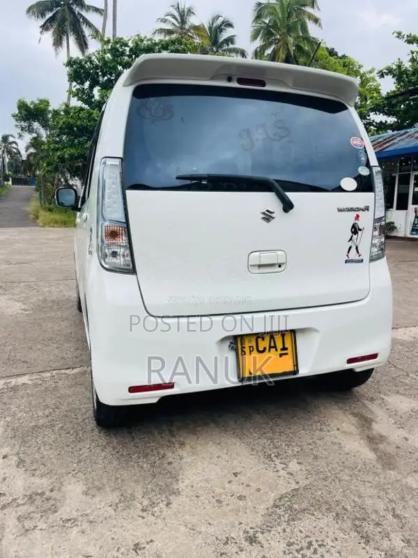 Suzuki Wagon R FZ 2015 Car (Used)