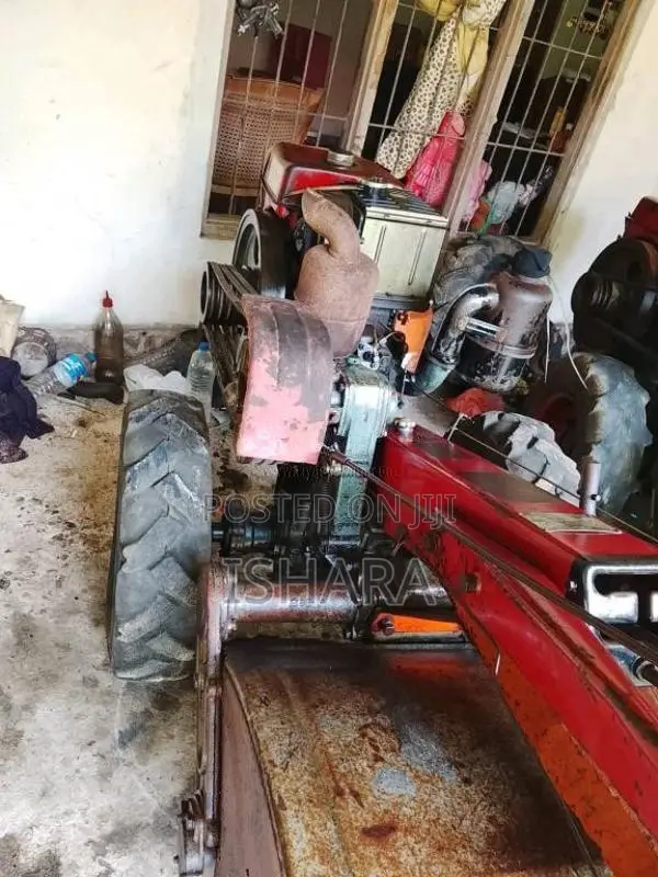 Kubota Sifen 2009 Tractor (Used)