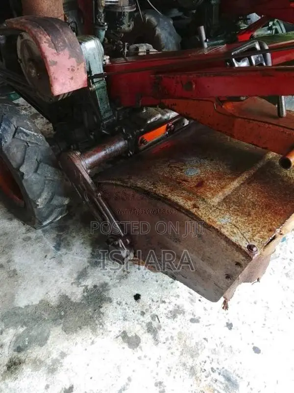 Kubota Sifen 2009 Tractor (Used)