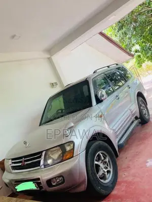 Mitsubishi Montero 2003 SUV (Used)
