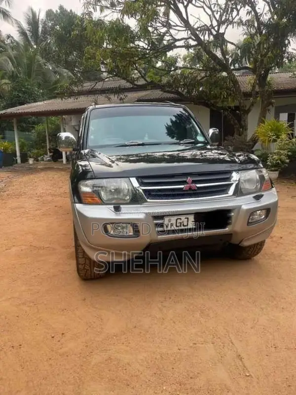 Mitsubishi Montero 2000 SUV (Used)