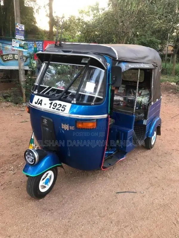 Bajaj RE 2 Stroke 2004 Three Wheel (Used)