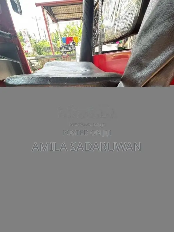 Bajaj Re 2010 Three Wheel (Used)