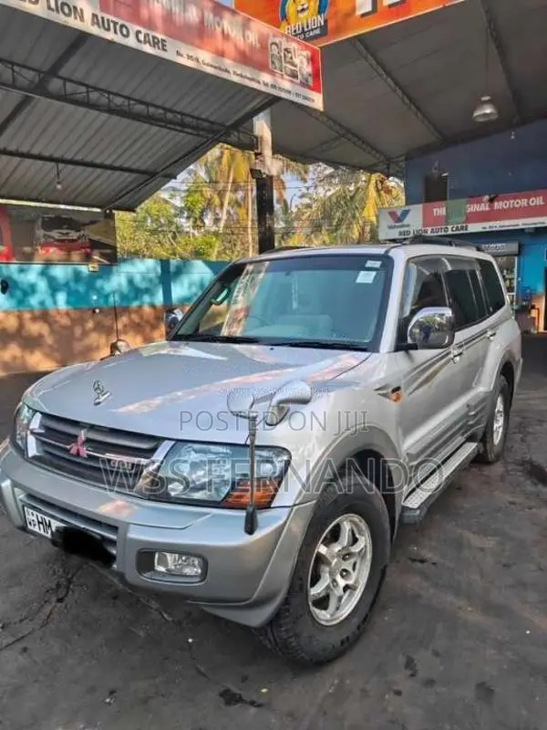 Mitsubishi Montero 2000 SUV (Used)