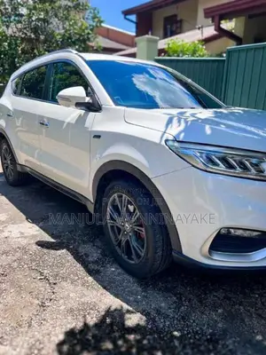 DFSK Glory I-auto 2023 SUV (Used)