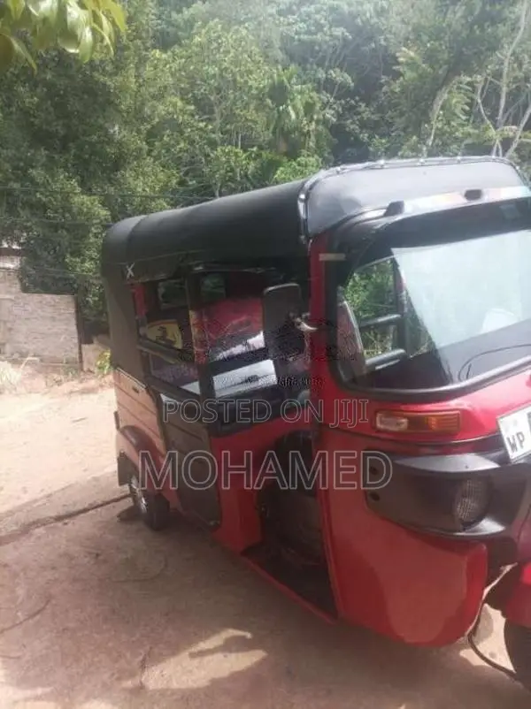 Bajaj RE 2016 Three Wheel (Used)
