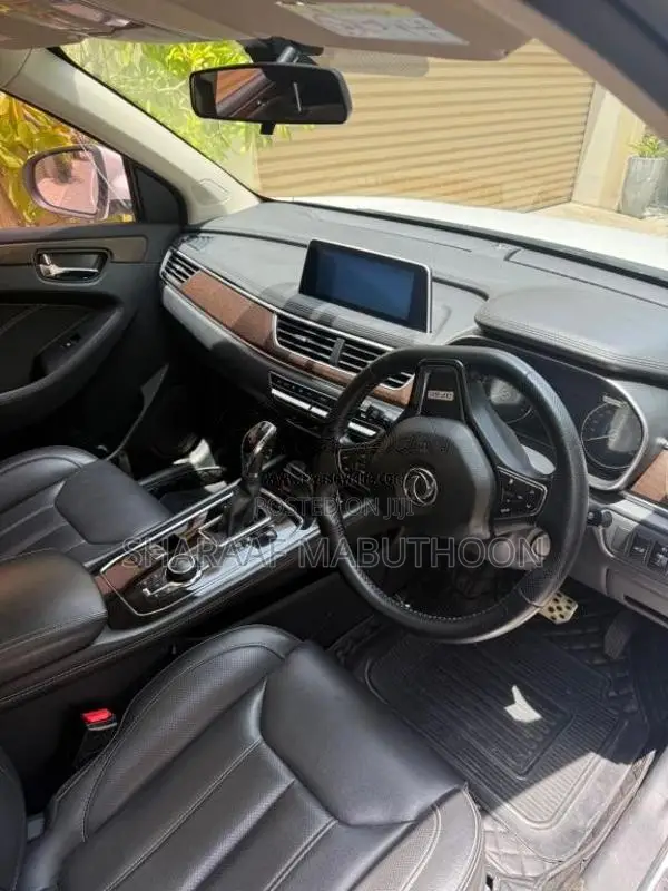 DFSK Glory I-Auto 2021 SUV (Used)