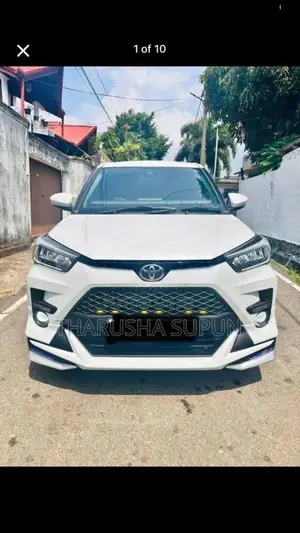 Toyota Raize 2025 SUV (Used)