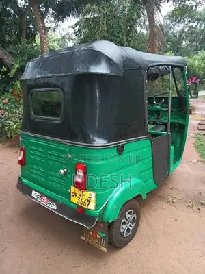 Bajaj RE 2006 Three Wheel (Used)