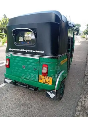 Bajaj Re 205 2015 Three Wheel (Used)