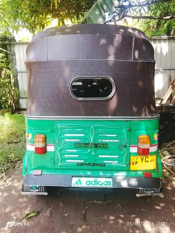 Bajaj RE 4 Stroke 2010 Three Wheel (Used)