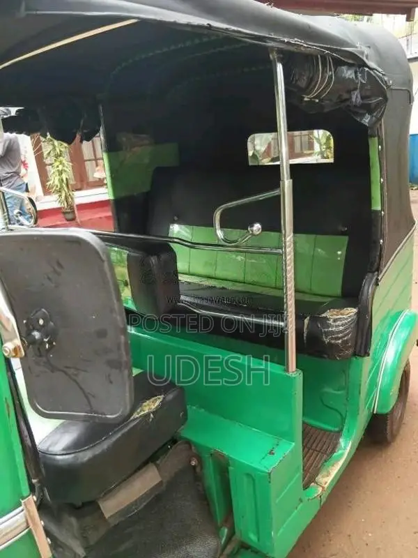 Bajaj RE 2006 Three Wheel (Used)