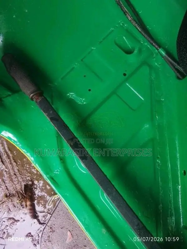 Bajaj RE 4 Stroke 2010 Three Wheel (Used)
